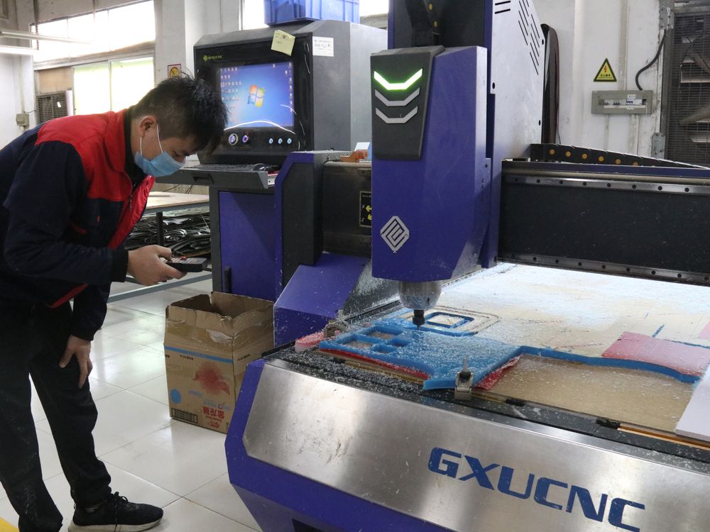 Hand fine finishing